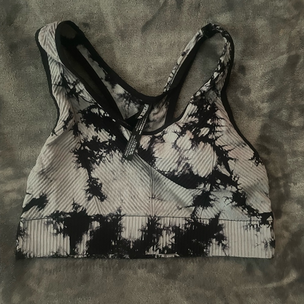 Victoria secret sports bra